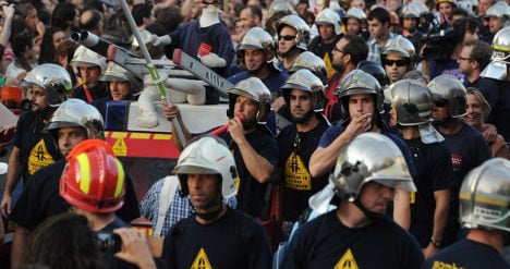 Catalan firemen drive to Scotland for ‘Yes’ vote