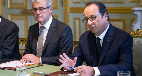 Paris summit: France urges swift action on ISIS