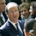 Under-fire Hollande faces crunch confidence vote