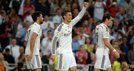 Ronaldo hits four as Madrid ease past Elche