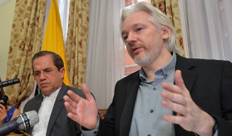 Sweden pours doubt on Assange extradition