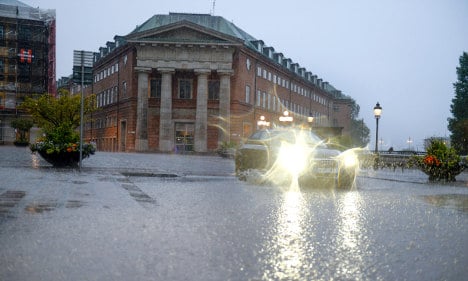 Flood and high wind warning in east Sweden