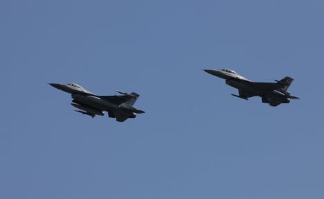 Russian fighter planes skirt Norwegian airspace