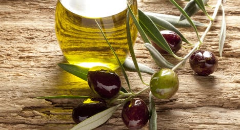 China food giant buys into Italian olive oil