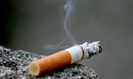 Outdoor smoking ban plan in Sweden