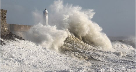 Freak winter wave 'was Spain's biggest ever'