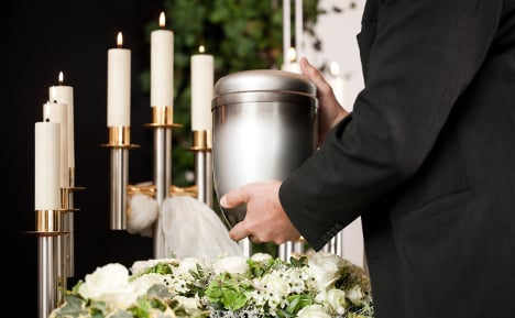 Cremation back for the dead in Norway: study