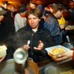 Calais migrants reject ‘bland’ food handout