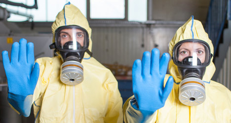 Spanish ambulance staff buy own Ebola suits