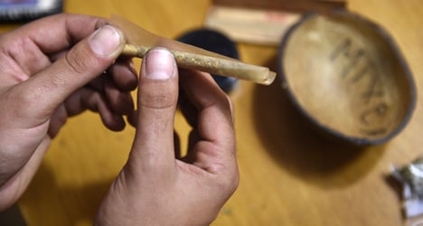 Barcelona to lift cannabis club age limit to 21