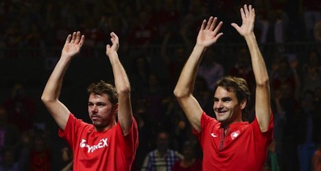 Wawrinka and Federer in all-Swiss semifinal