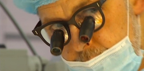 Austrian surgeon saves Ukrainian lives