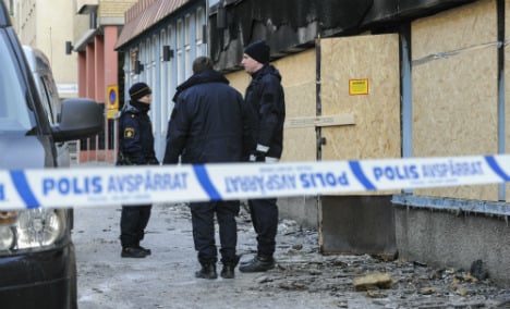 No breakthrough for police after mosque fire