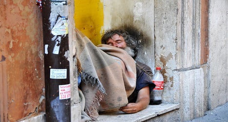 Appeal for homeless as Rome cold snap bites