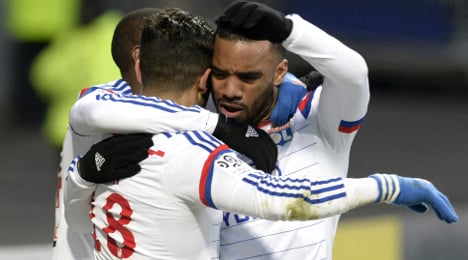 Lyon move ahead of PSG as Marseille slip up