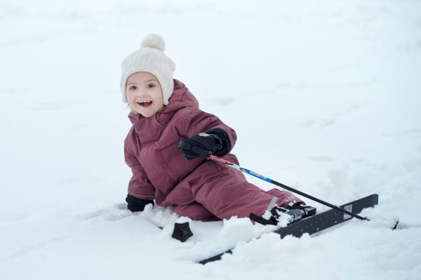 Princess Estelle is already learning how to ski as she turns three.Photo: Kungahuset