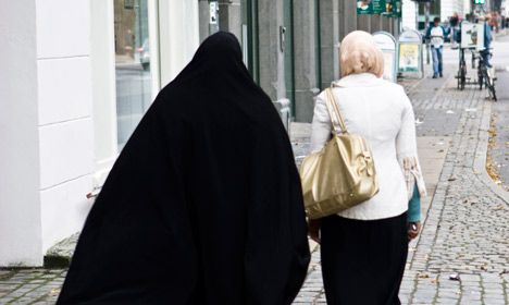 Danish People's Party: Help Muslims leave Islam