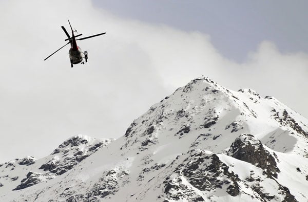 Two skiers killed in Swiss avalanches