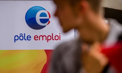 French job seeker given 26,000 years to pay €3k