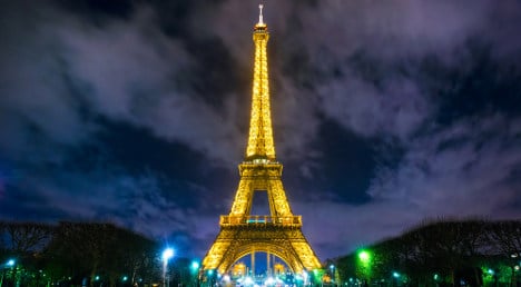 Paris: Iron Lady to dim lights for Earth Hour