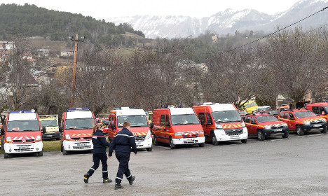 As it happened: Plane crashes in French Alps