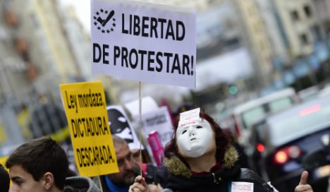 Protests as Spain's gag law comes into force