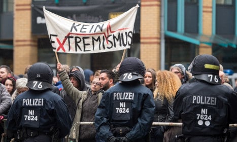 Pegida, hooligans and Salafists march at once