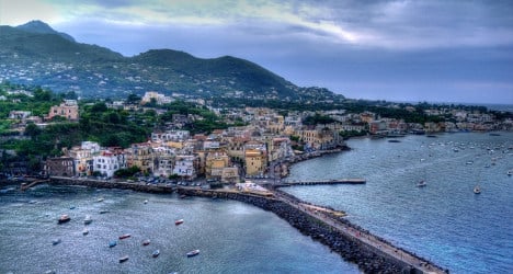 Ischia mayor arrested over corruption claims
