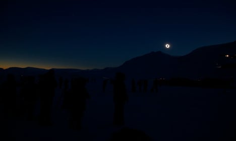 Sun watchers flock to Svalbard for total eclipse