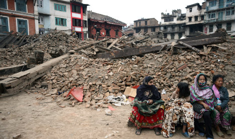 Hundreds of French still missing in Nepal