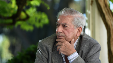 Nobel writer Vargas Llosa backs Islam critic