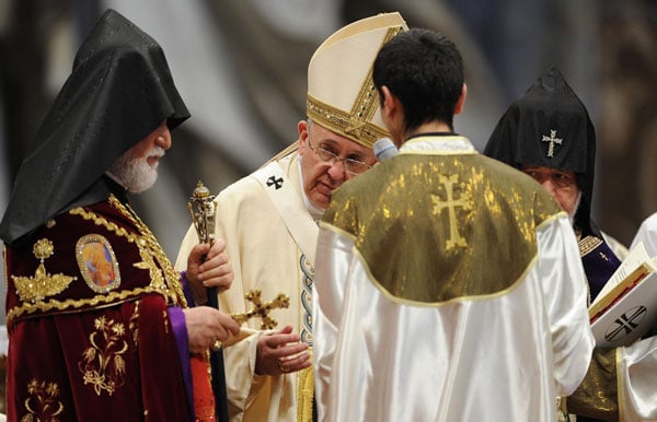 Pope refers to ‘genocide’ in Armenian mass