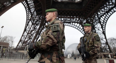 France: 7,000 soldiers to permanently patrol sites