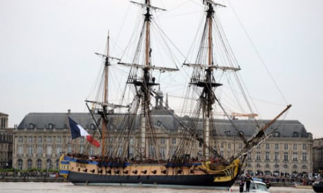 French ship ‘Hermione’ sets sail again