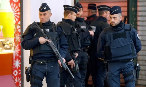 France foils terror attack on churches in Paris
