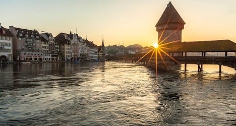High prices blunt Swiss tourism's cutting edge
