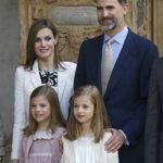 Princess Leonor with her parents, the now King and Queen of Spain, and her little sister Princess Sofia during Holy Week celebrations in 2015. Photo: AFP