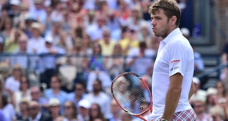 South African knocks Wawrinka from Queen's