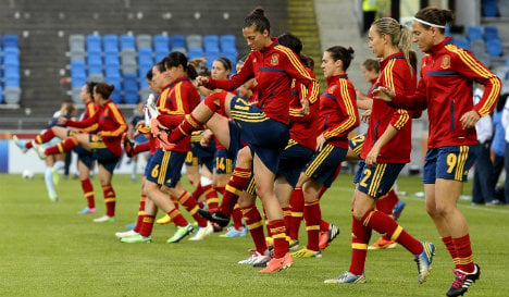 Spain's women strive for glory in World Cup debut