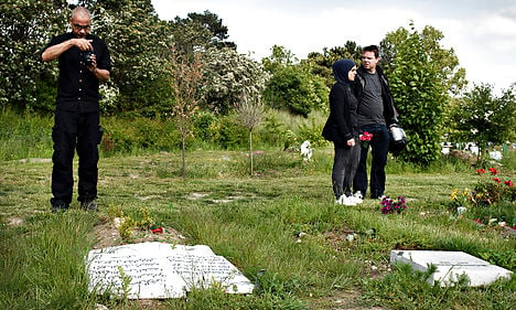 Calls for unity in wake of Muslim cemetery attack