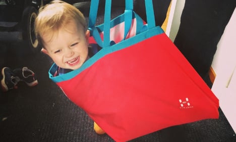 Swedish toddler’s ride in bag sparks burglar hunt