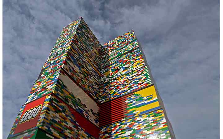 Italy smashes record for tallest Lego tower