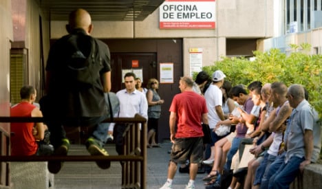Spain’s unemployment drops for fifth month