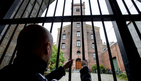 Norway proposes jailing fake asylum seekers