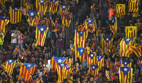 UEFA probes  Barça over independence flags