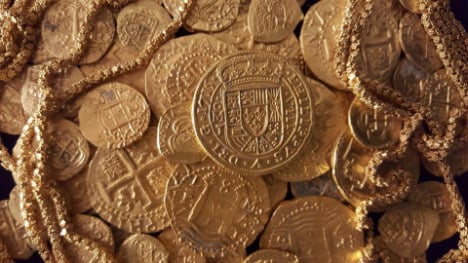 Third time lucky family find $1m of Spanish gold