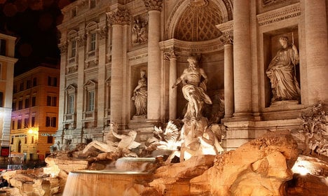 Rome's Trevi fountain invaded by rats