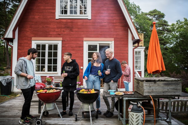 Ten awkward mistakes you must avoid at a Swedish summer party