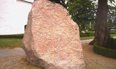 Danish teacher: 'Golden ratio' on rune stone