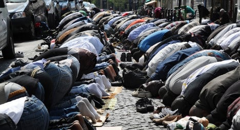 France's Muslims to mark end of Ramadan